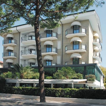 Hotel Liverpool Cervia Extérieur photo