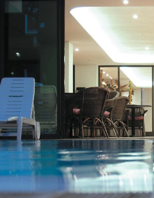 Hotel Liverpool Cervia Extérieur photo